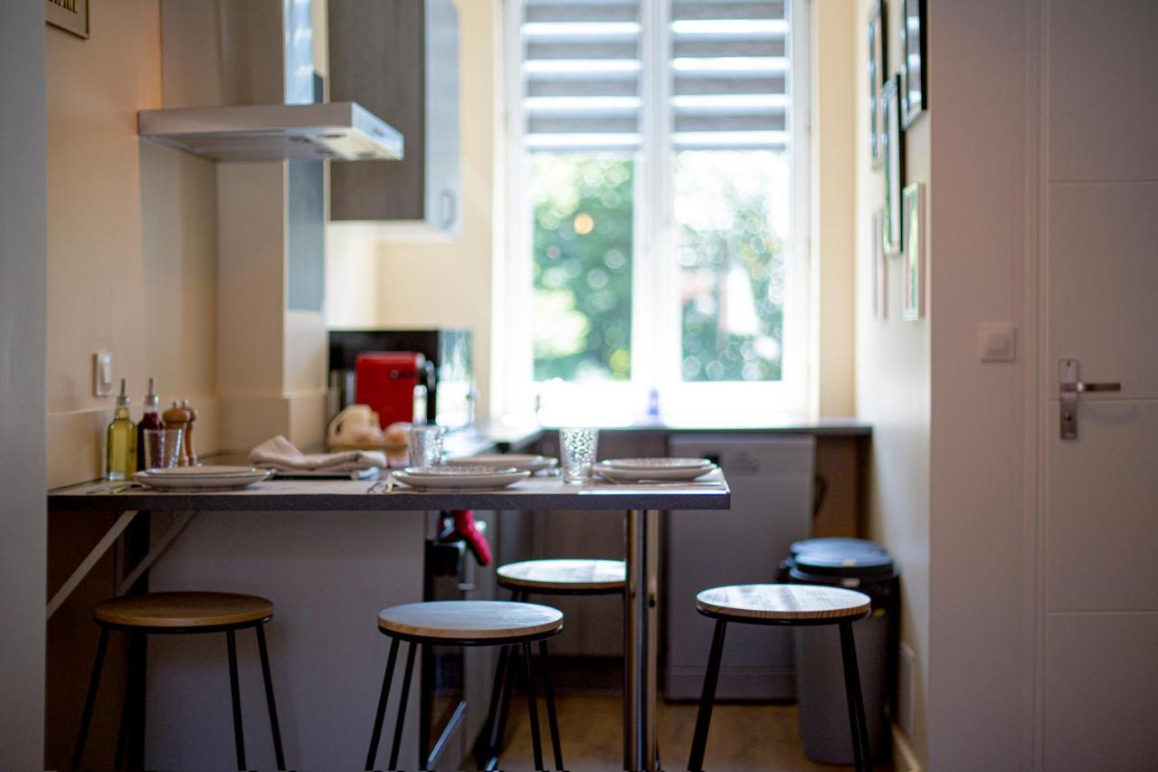 Ideal Pro & Couple - 2 Logements Theme Boho Chic Rdc & Dandy 1Er Etage - Quartier Calme - Jardin - Wifi Hd - Smart Tv - Parking Gratuit - Proche Centre & Transports - Ask Home Valenciennes Zewnętrze zdjęcie