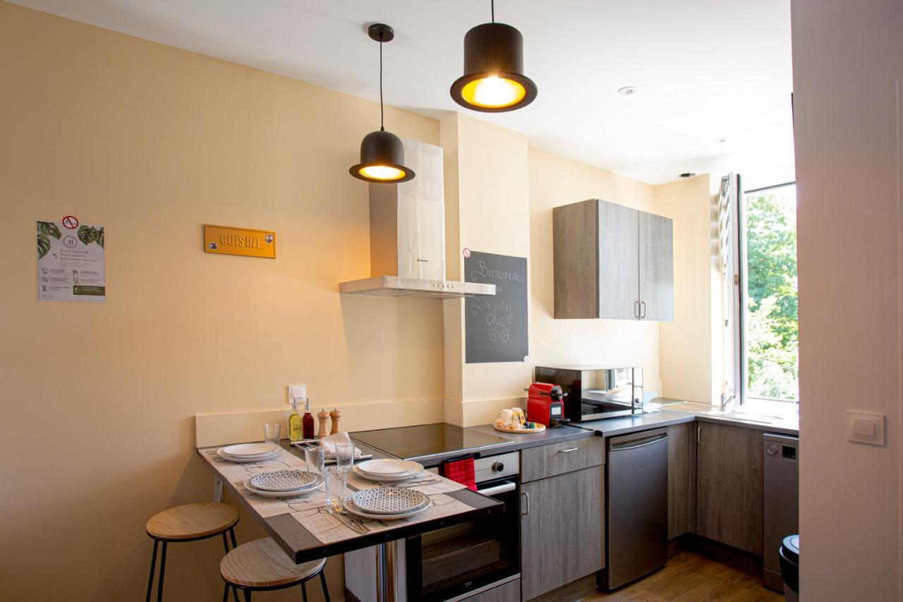 Ideal Pro & Couple - 2 Logements Theme Boho Chic Rdc & Dandy 1Er Etage - Quartier Calme - Jardin - Wifi Hd - Smart Tv - Parking Gratuit - Proche Centre & Transports - Ask Home Valenciennes Zewnętrze zdjęcie